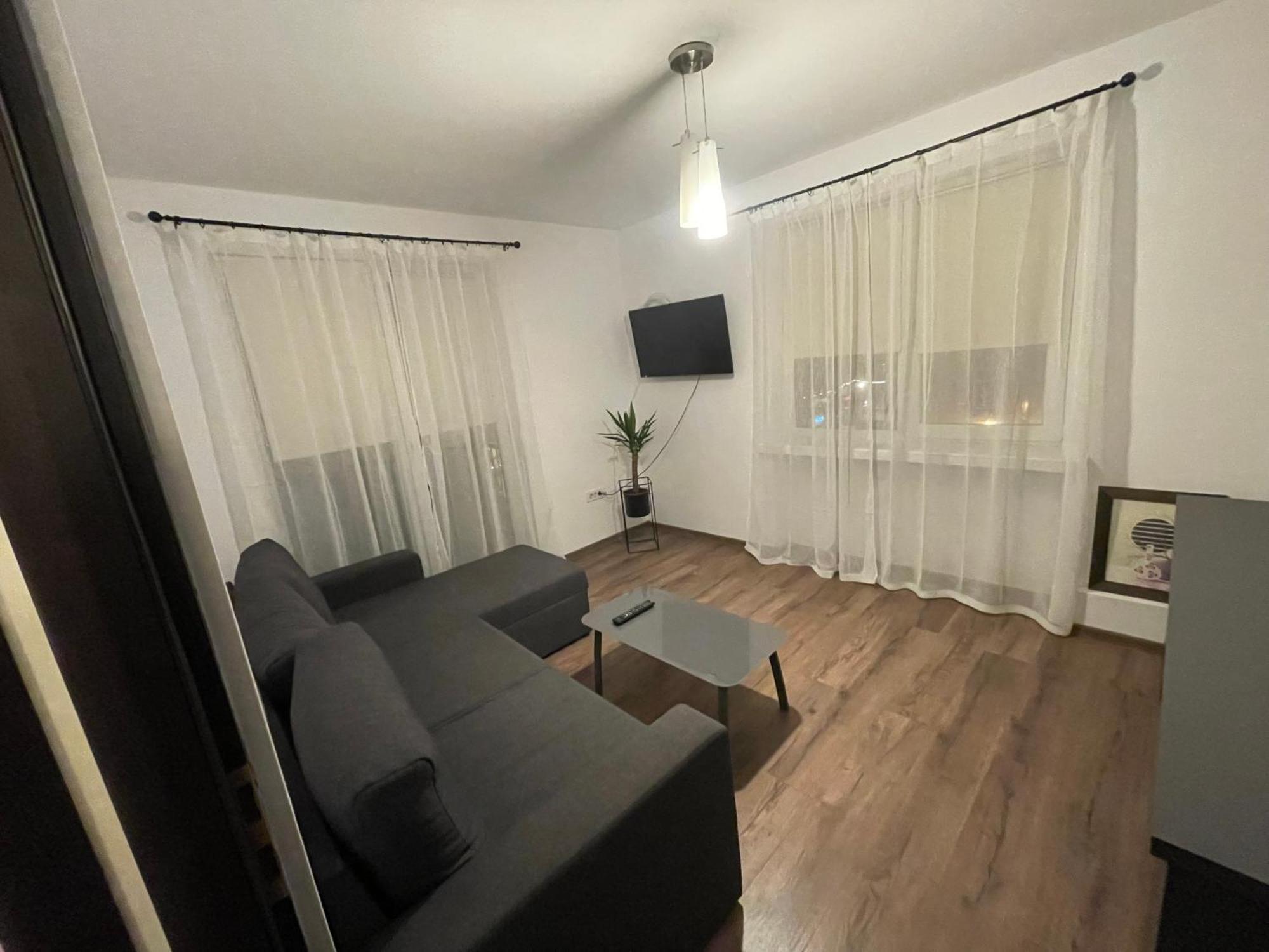 Apartament Centru Vechi Craiova Luaran gambar